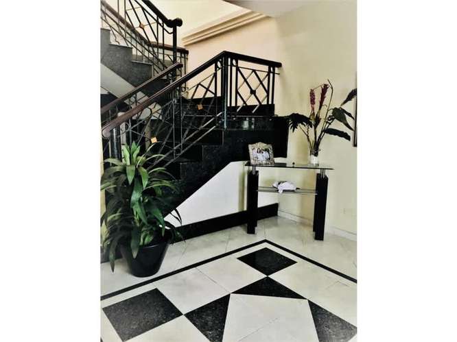 BETANIA / EL AVANCE 1 / 430 M2 / 4 HABITACION / 4 PARKING / DUPLEX - Imagen 14