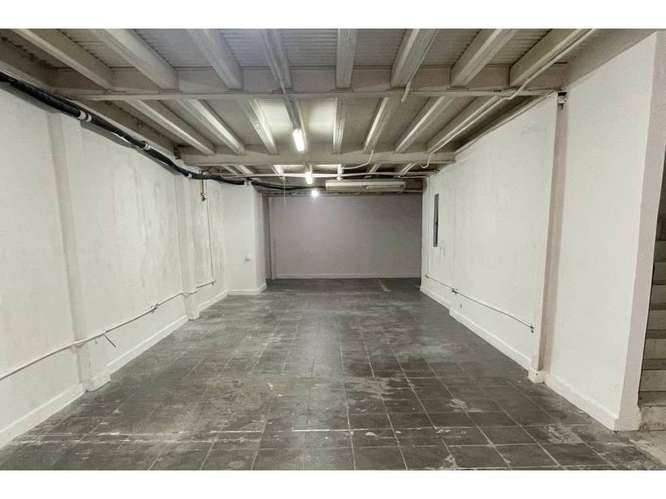 CASCO ANTIGUO / PH PLAZA CENTRAL / 120 M2 / MEZZANINE / FRENTE VIA - Imagen 9