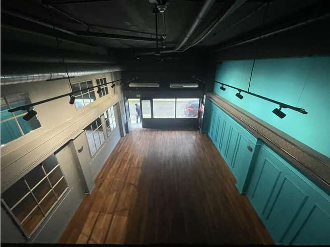 CASCO ANTIGUO / PH PLAZA CENTRAL / 144 M2 / MEZZANINE / FRENTE VIA - Imagen 4