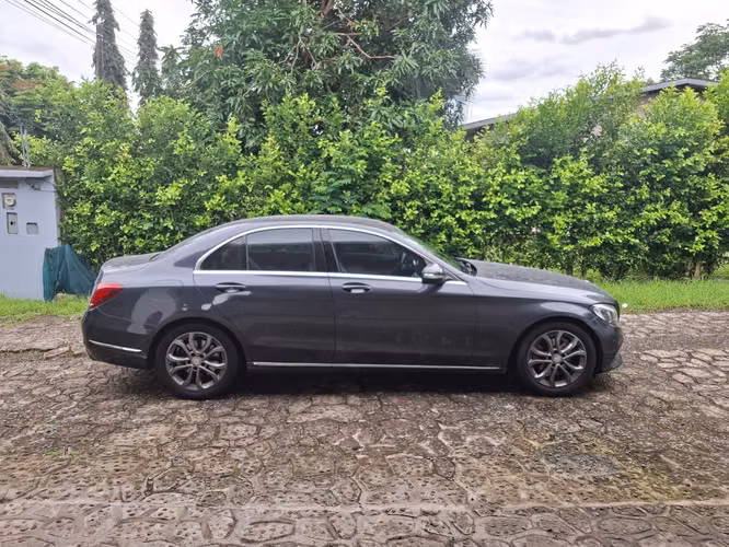 Mercedes Benz C180 DEL 2015