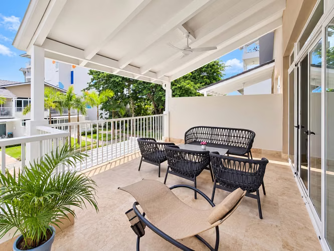 Se alquila apartamento en Marina Gardens Buenaventura - Imagen 3