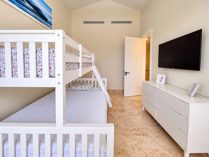 Se alquila apartamento en Marina Gardens Buenaventura - Imagen 11