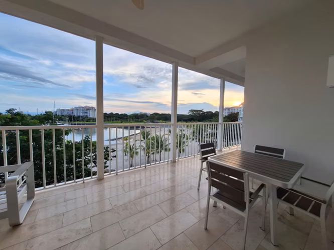 Se alquila apartamento en Marina Village