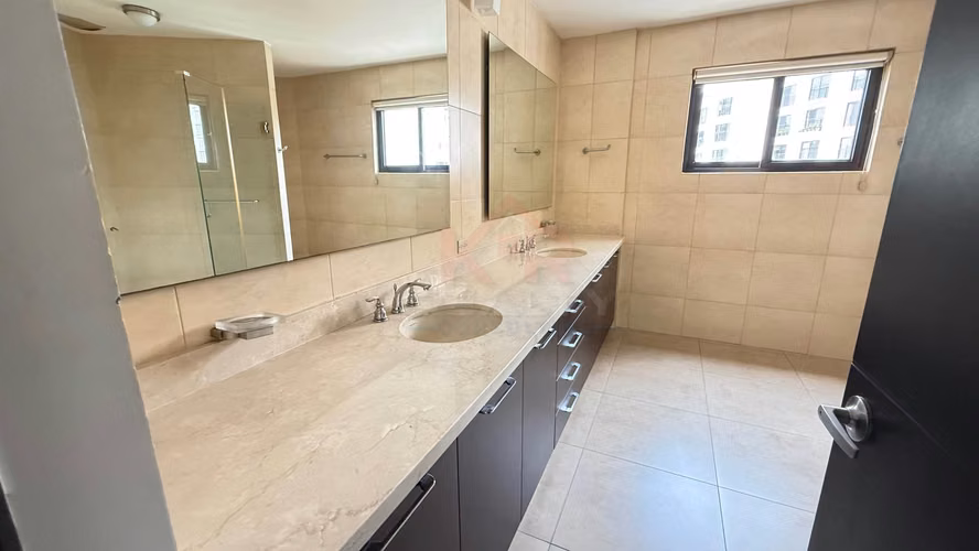0:11 / 1:59   VENTA DE APARTAMENTO EN EMBASSY VILLAGE CLAYTON RODEADO DE NATURALEZA