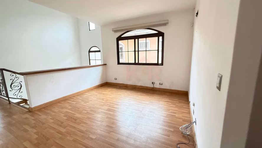 CASA EN VENTA EN PH EL DORAL – COSTA SUR | 4 RECÁMARAS