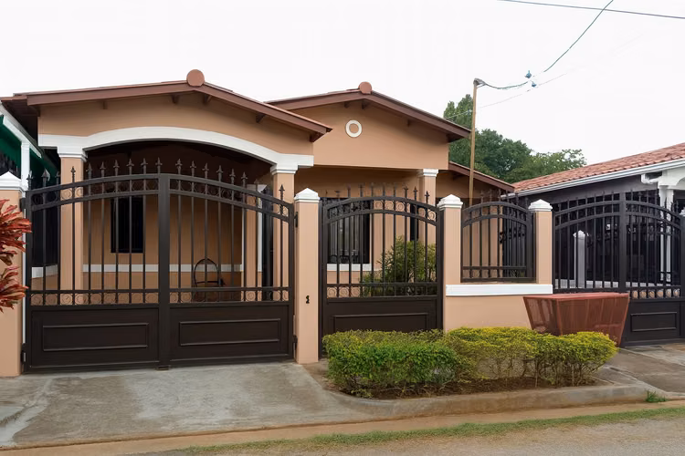 S E  V E N D E - Casa Urbanizacion Las Lomas, Chorrera PRG-02 - Imagen 2