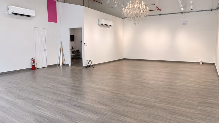 S E  A L Q U I L A – Local Comercial PH El Botánico, Bella Vista - PRG-02
