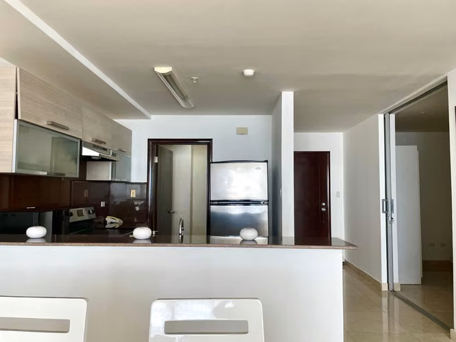 for rent  alquila apartamento Ave Balboa F MAR - Imagen 5