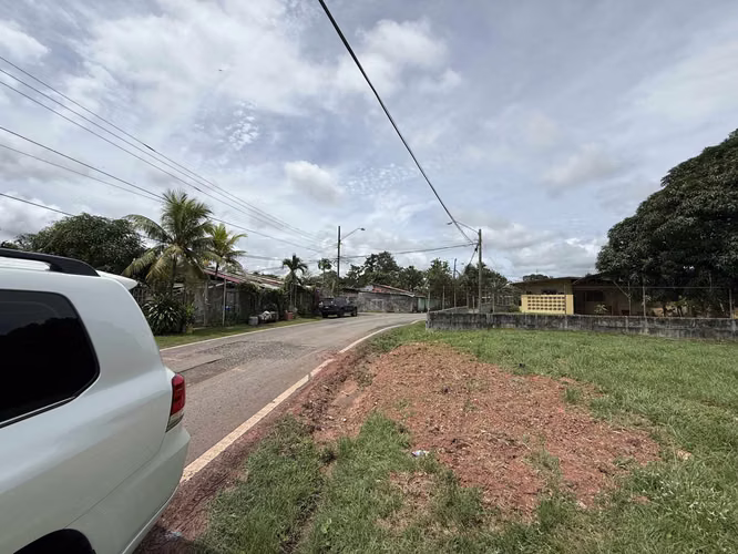 Se Vende Terreno de 968m2 en Chorrera Centro