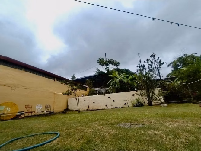 S E  V E N D E - Casa en Miraflores de 2 Niveles PRG-02