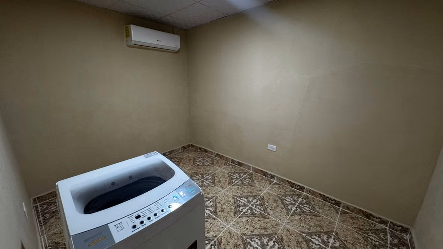 Se alquila casa amueblada en Las Tablas