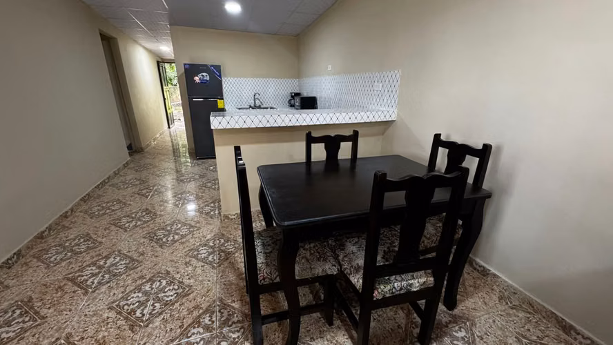 Se alquila casa amueblada en Las Tablas