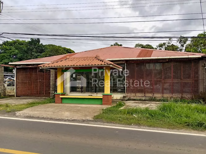 Venta de Terreno comercial en via principal la Mitra