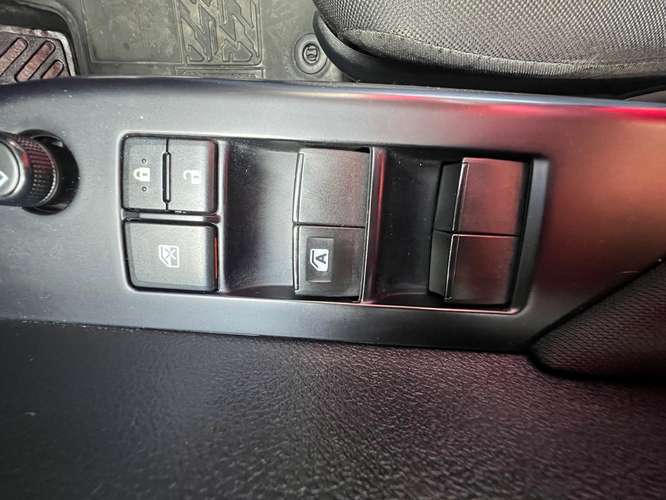 TOYOTA HILUX MANUAL 2024 ¡DISPONIBLE EN DAVID! - Imagen 10