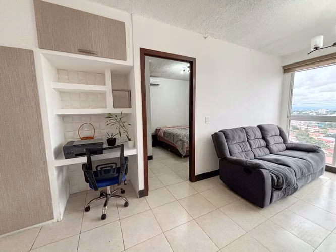 Oportunidad Parque Lefevre 76m2 Precio $128,000 Amoblado - PH Sorrento