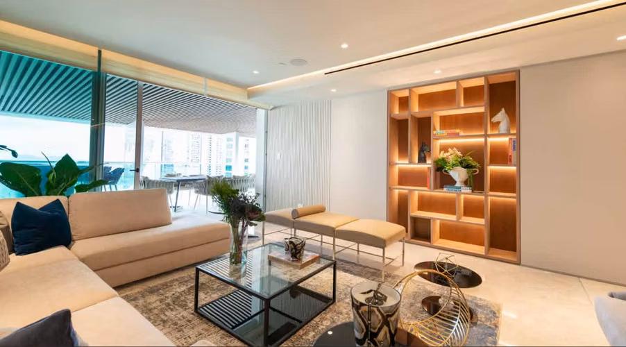 Bella Vista con Av. Balboa  3 Recamaras 234m2 hasta 306m2