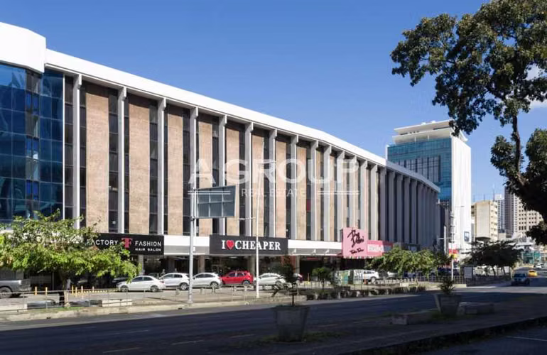 PLAZA DORCHESTER - Vía España - Office For Rent