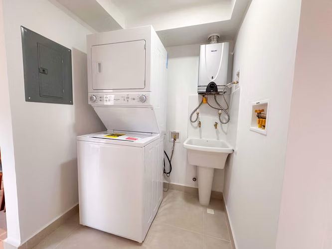 SE ALQUILA APARTAMENTO A ESTRENAR  FULL AMOBLADO A PASOS DE COSTA DEL ESTE