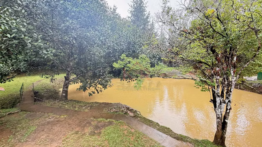 VENTA DE TERRENO EN CERRO AZUL – ALTOS DE LOS GUARDIANES