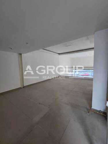 City Plaza - Via Porras - Se aquila Local