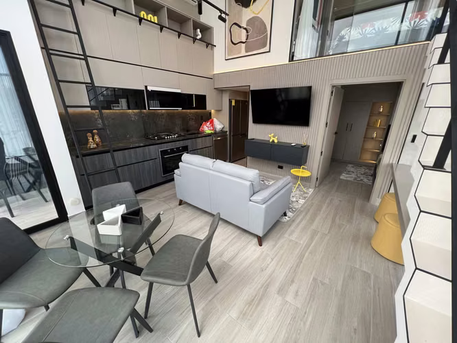 Venta de Apartamento PH DOVLE cincuentenario