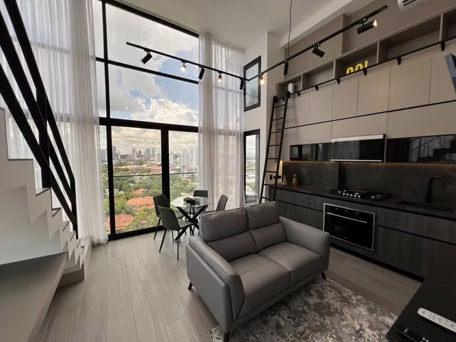 Venta de Apartamento PH DOVLE cincuentenario