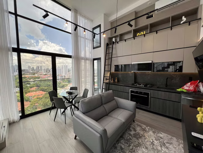 Venta de Apartamento PH DOVLE cincuentenario