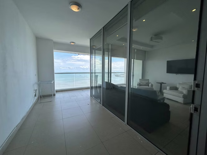 ALQUILER HERMOSO APTO EN PH RIVAGE