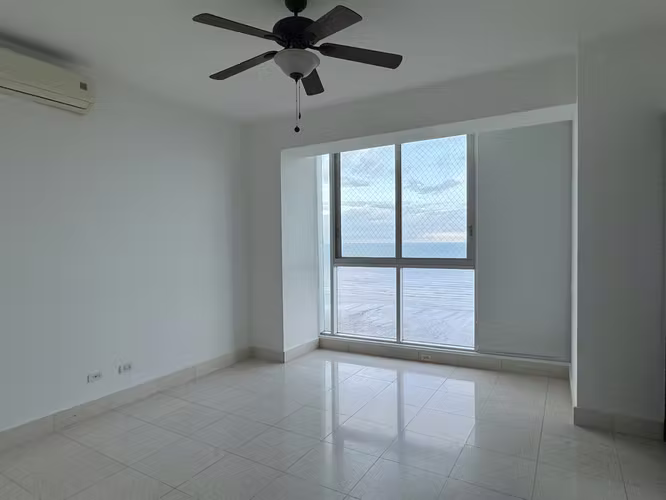 OCEAN TWO - COSTA DEL ESTE - FRENTE AL MAR