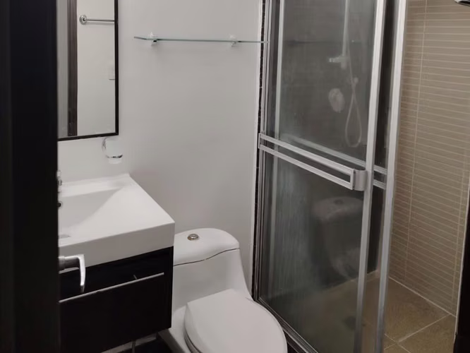 Hermoso Apartamento en Costa del Este! Ganga! PH Green Bay! Línea Blanca Completa!