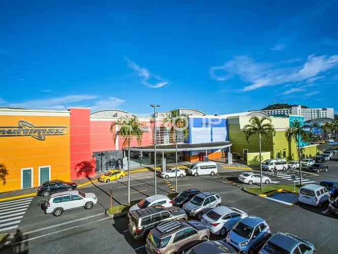 Albrook Mall - Se Vende local comercial