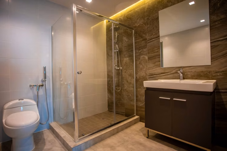 Melissa Foster Luxury vende un moderno apto en Condado Garden 200 MFR1769