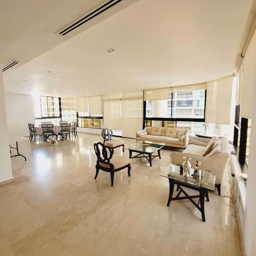 Se vende apto en Punta Paitilla
