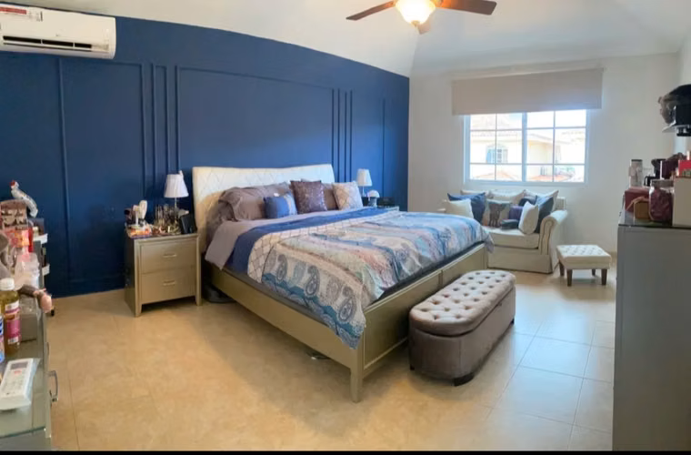 Casa en Venta en Palmeras del Este con 5 Recámaras en Costa del Este - Imagen 9