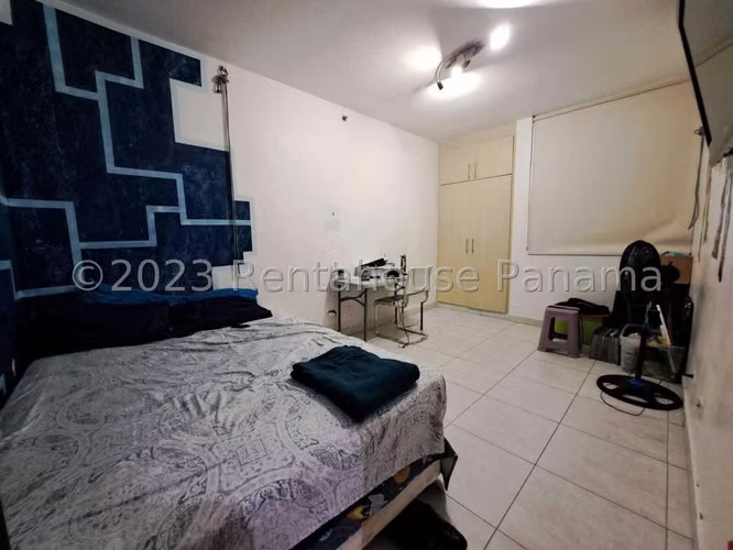 Vendo Apartamento Exclusivo en PH Luxor Tower 100, El Cangrejo 24-3946GG