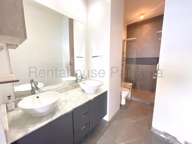 Vendo Apartamento Amoblado en PH Element, Avenida Balboa 26-2585GG