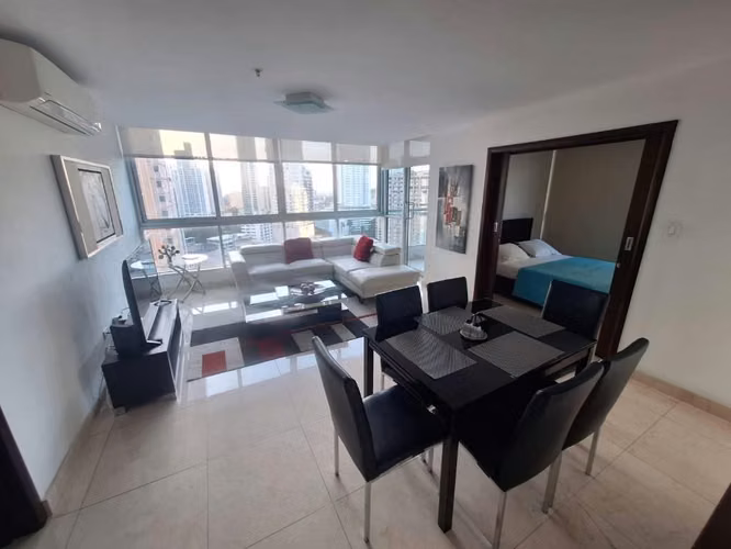 Venta  PH Villa del Mar - 2 recámaras - Amoblado con balcon