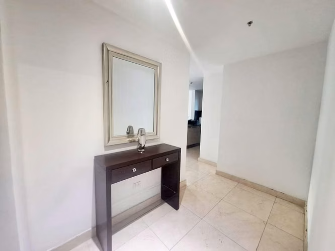 Venta  PH Villa del Mar - 2 recámaras - Amoblado con balcon