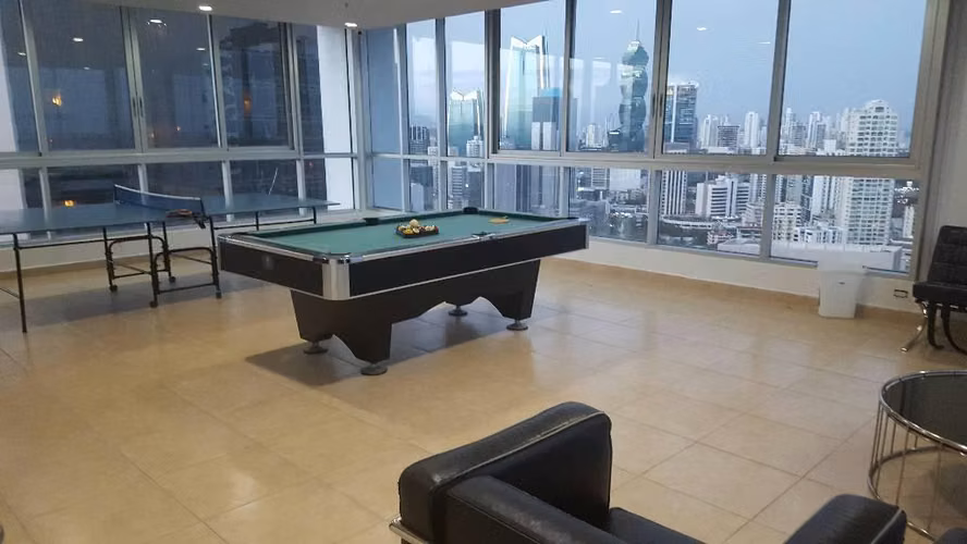 Venta  PH Villa del Mar - 2 recámaras - Amoblado con balcon