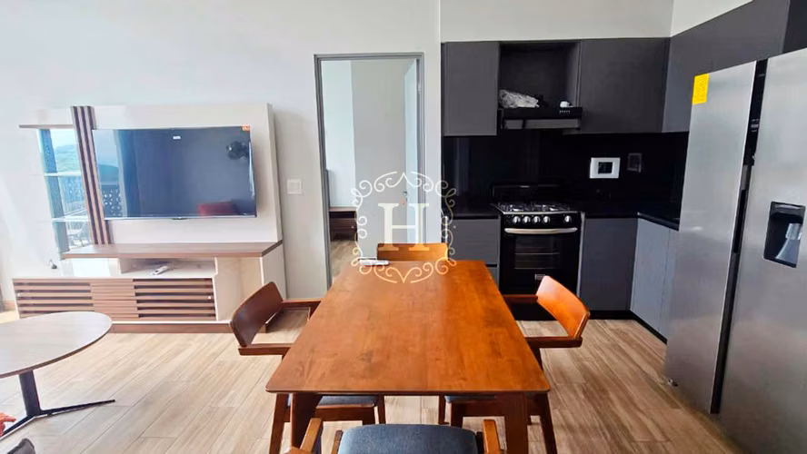 Moderno Apartamento de 2 Recámaras en el Corazón de la Ciudad