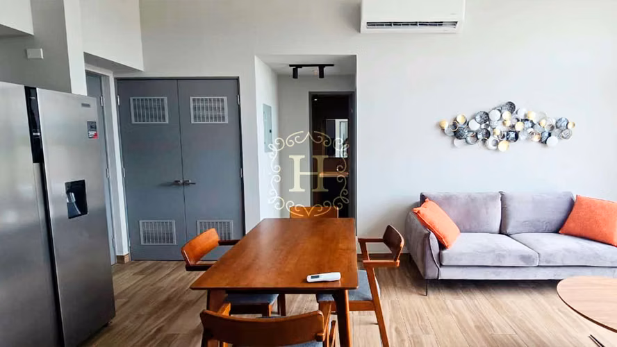 Moderno Apartamento de 2 Recámaras en el Corazón de la Ciudad