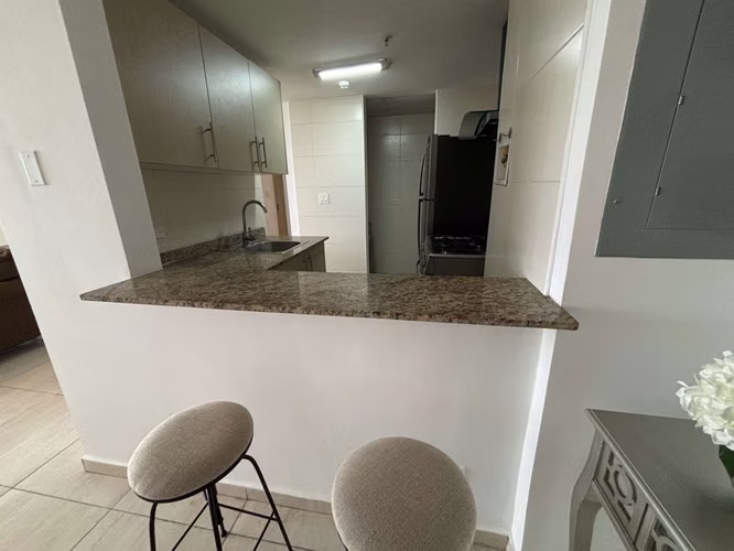 Alquiler de apartamento amoblado en Don Bosco - Torres del Este - Piso 14