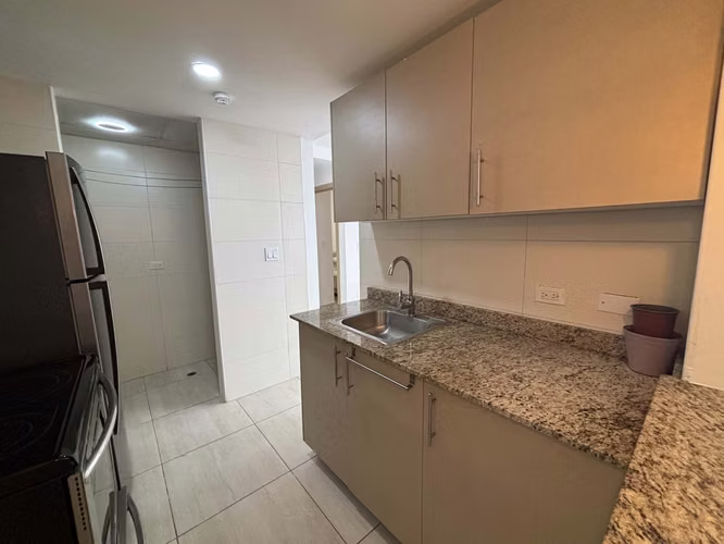Apartamento amoblado - Alquiler - Torres del Este - Don Bosco