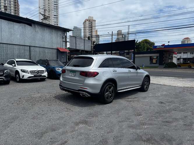MERCEDES BENZ GLC200 