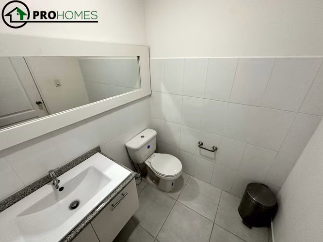 AVENIDA BALBOA...65 M2...2 PARKING...DIVISIONES...4 PUESTOS DE TRABAJO...OFICINA GERENCIAL - Imagen 12
