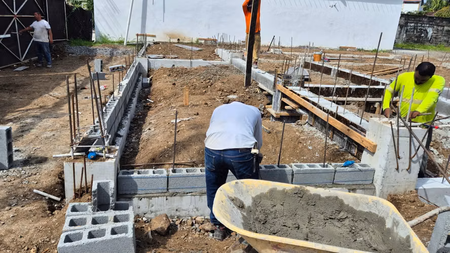 VENDO CASAS EN PARQUE LEFEVRE PROYECTO UNICO DE SOLO 7 VIVIENDAS
