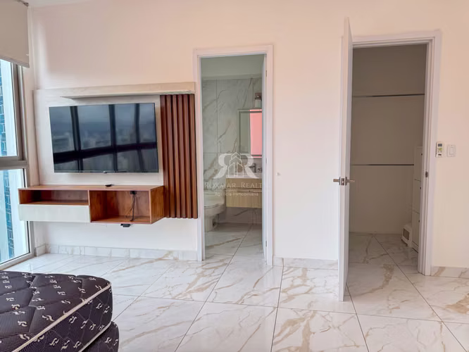 Apartamento remodelado en Punta Pacifica PH Aqualina