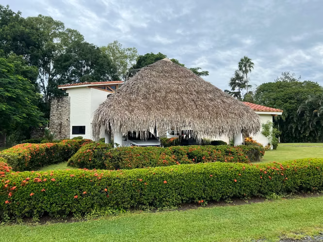 Venta de Casa en Coronado, Club del Golf, 2,600m2 de terreno y 550m2 de construcción - Imagen 18
