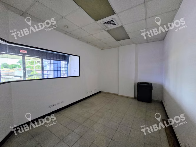 VENTA DE LOCAL EN EDISON PLAZA SEGUNDO PISO