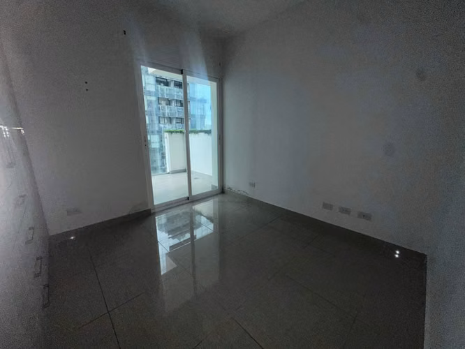 SE VENDE 43GV BELLA VISTA AVE. BALBOA LINEA BLANCA